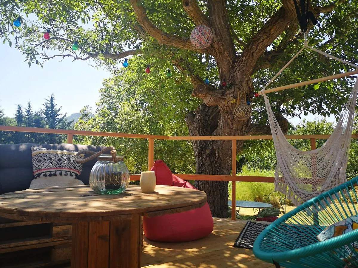 Holiday home Roulotte La Cle Du Luberon Villa Buoux France