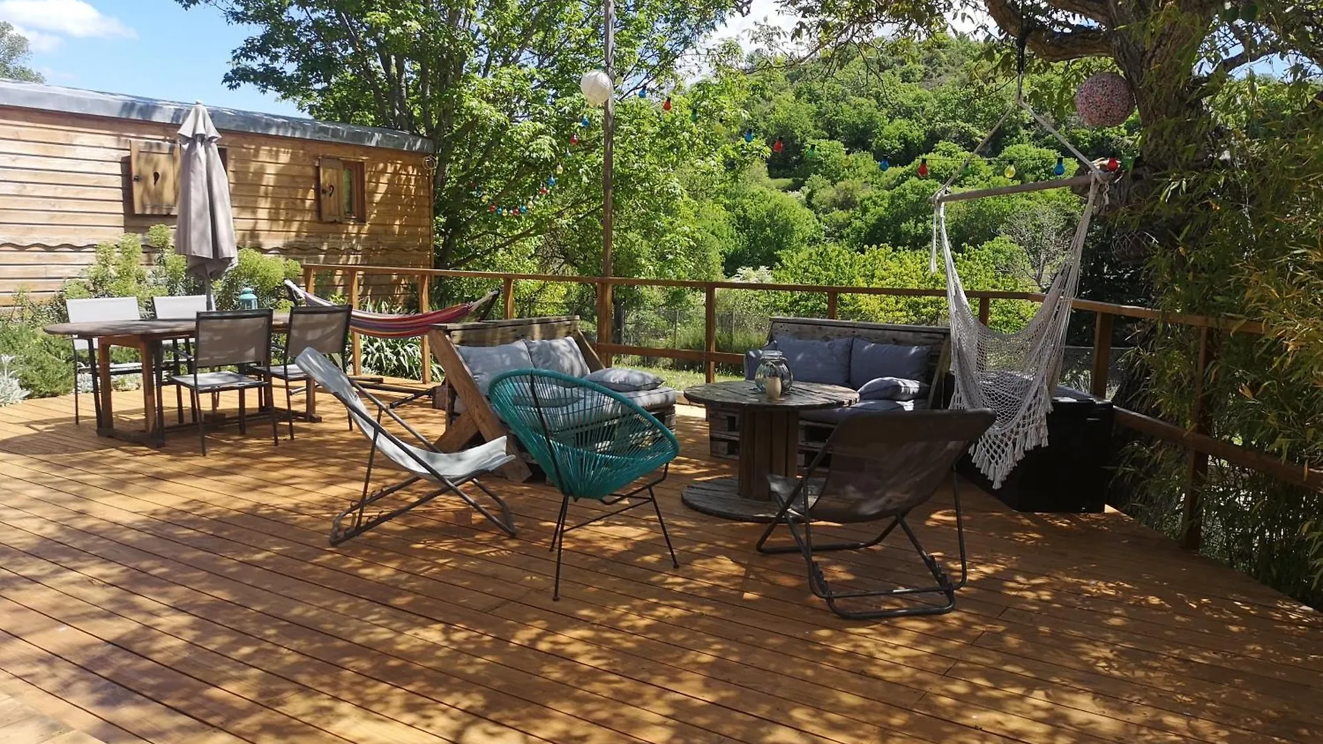 Holiday home Roulotte La Cle Du Luberon Villa Buoux France