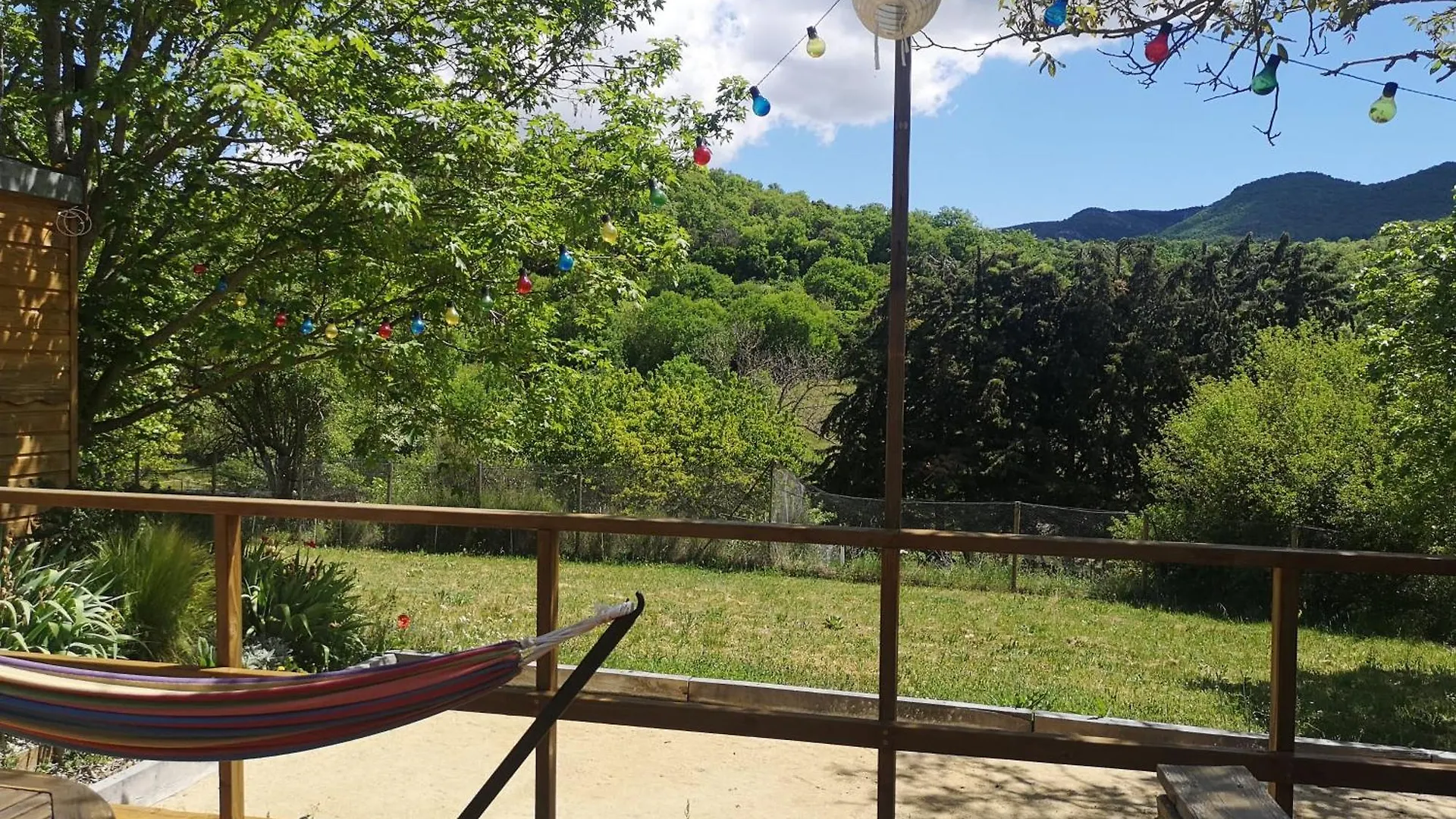 Holiday home Roulotte La Cle Du Luberon Villa Buoux
