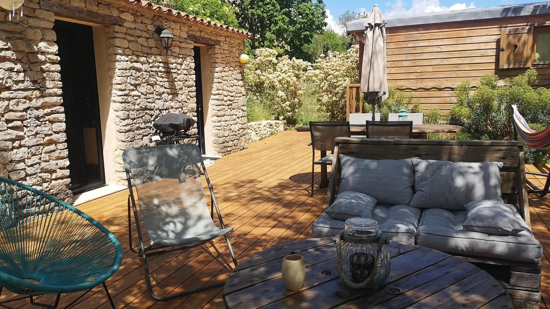 Roulotte La Cle Du Luberon Villa Buoux France
