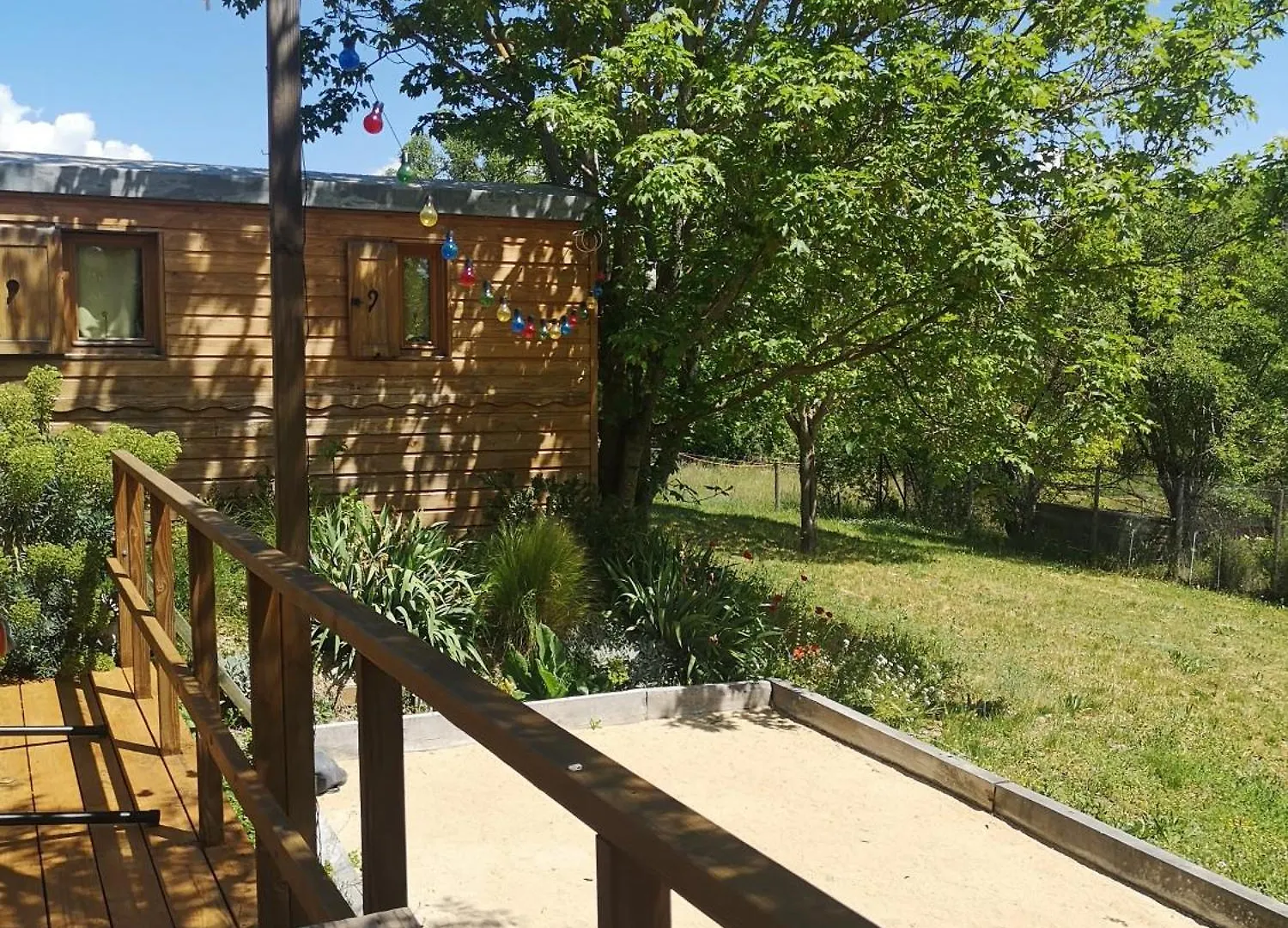 Holiday home Roulotte La Cle Du Luberon Villa Buoux